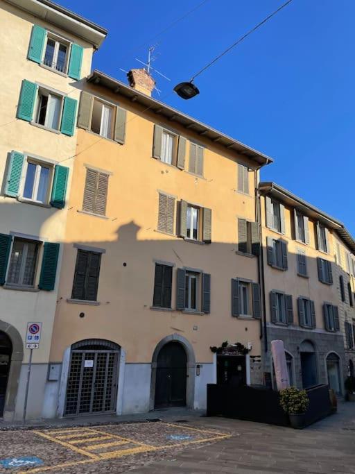 Appartamento Accademia Love Bergamo Esterno foto